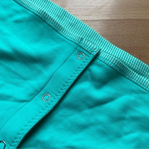 Retired Lululemon Vinyasa Scarf - Picture 12 of 14